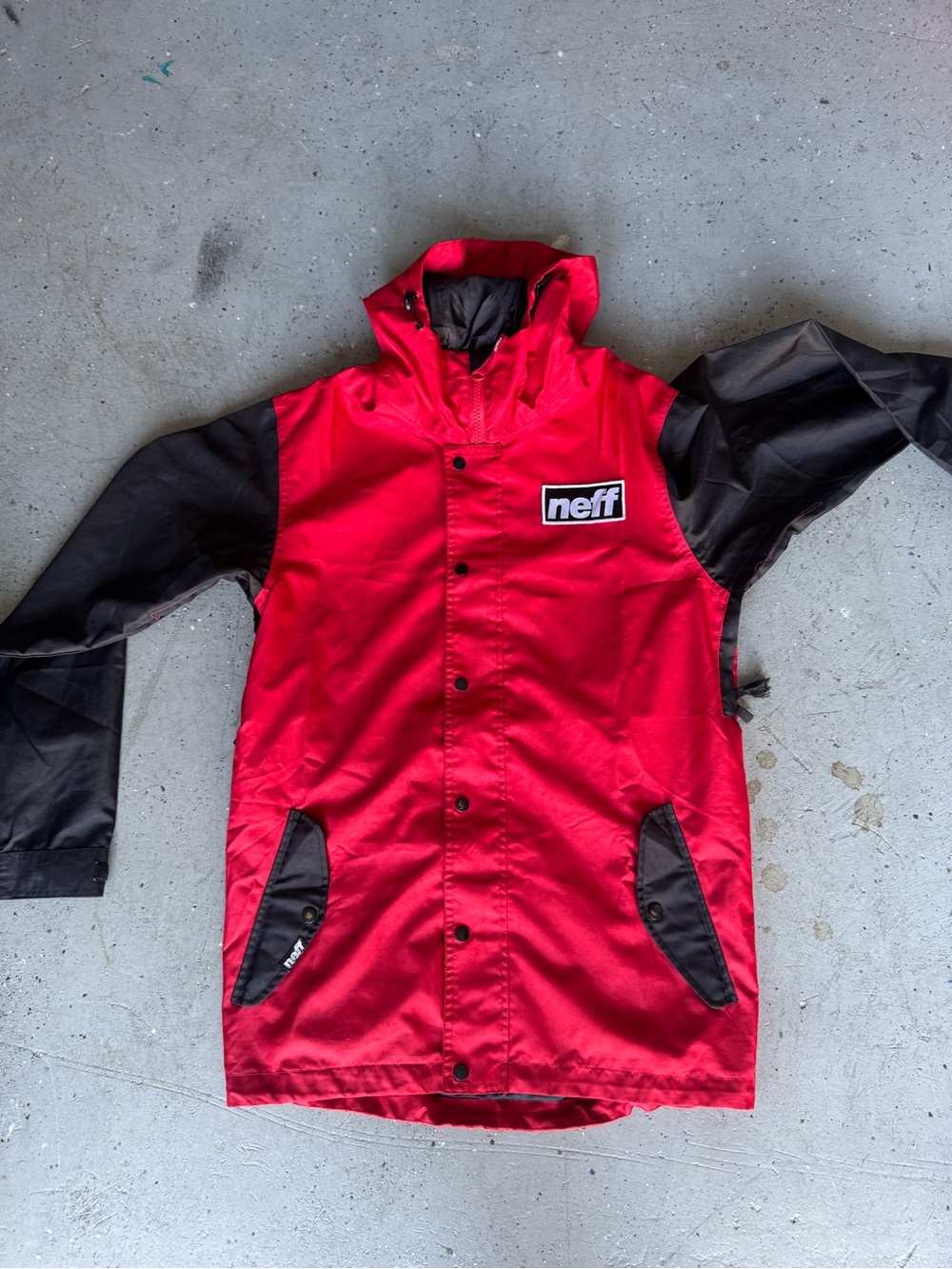 Neff Lucas Snowboard Jacket in the red and black colorway sz small men’s